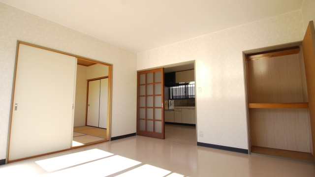 Living and room