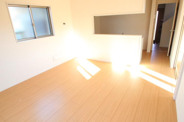 Living. Indoor (12 May 2013) Shooting