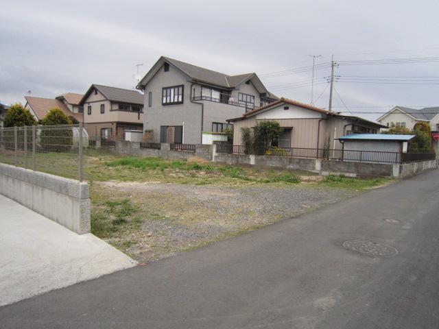 Local photos, including front road