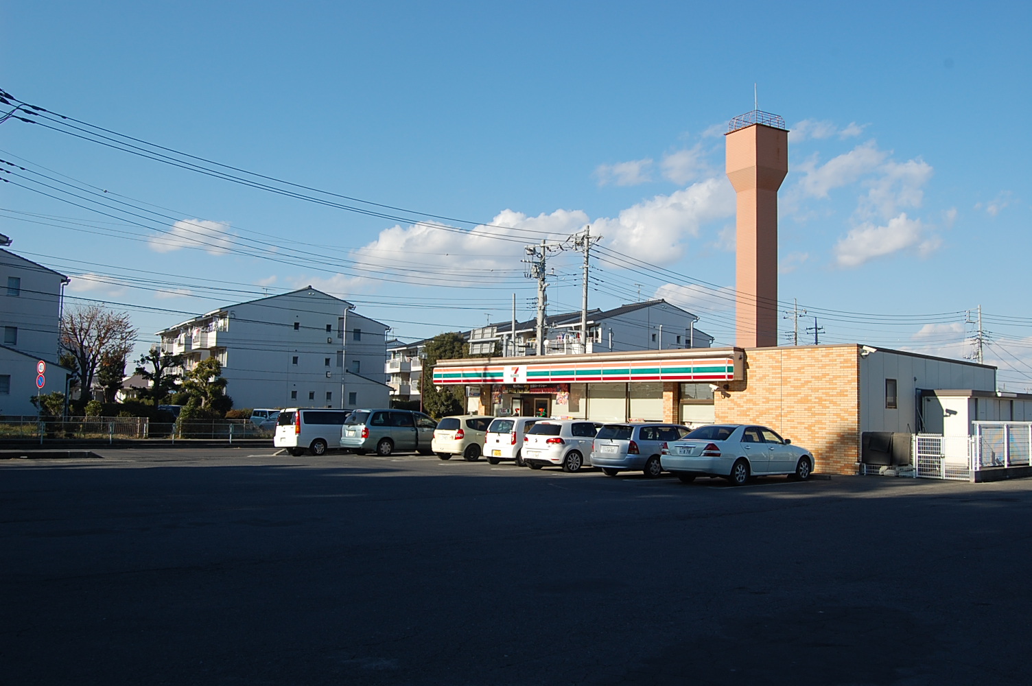 Convenience store. Seven-Eleven Mito Higashimae the town store (convenience store) to 438m