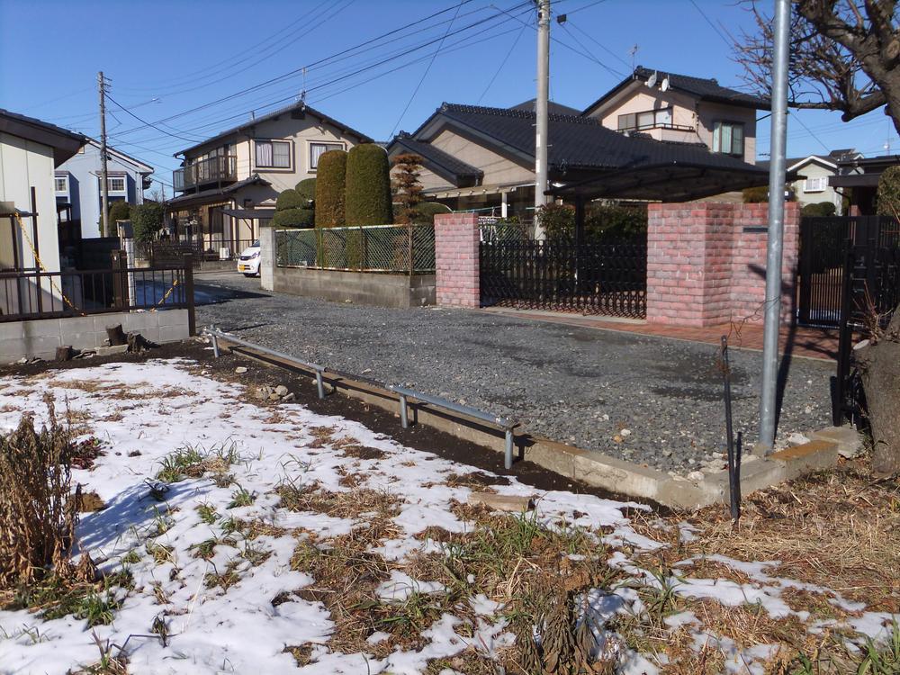 Local photos, including front road