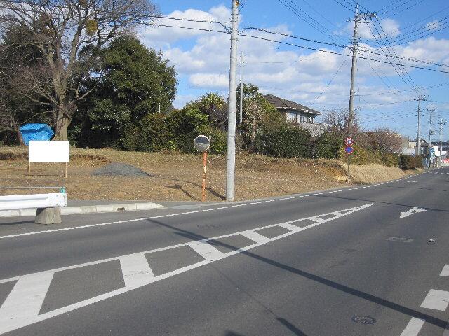 Local photos, including front road