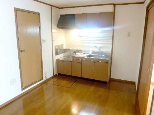 Kitchen. Spacious kitchen space! 