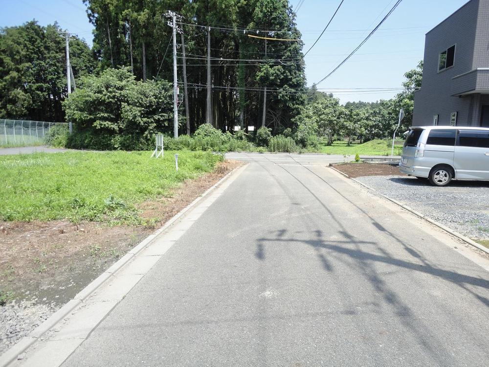 Local photos, including front road