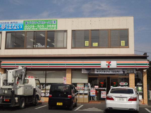 Convenience store. Seven-Eleven Mito Medical Center before store up (convenience store) 929m