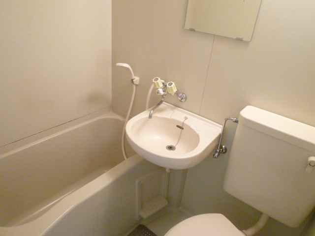 Bath. Bathroom