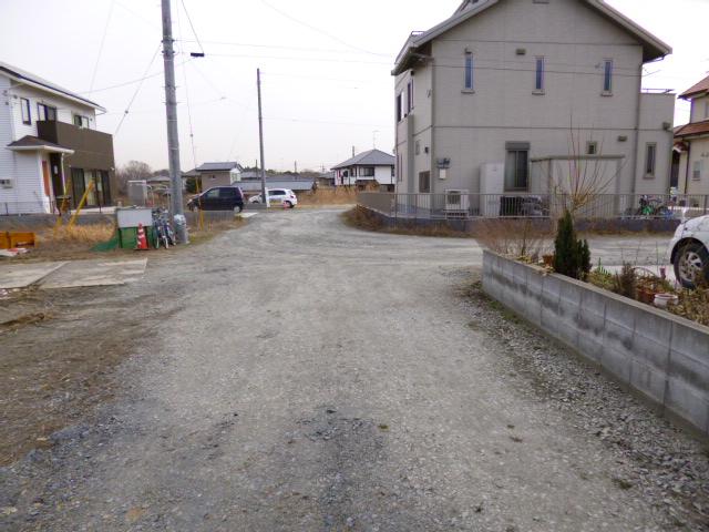 Local photos, including front road