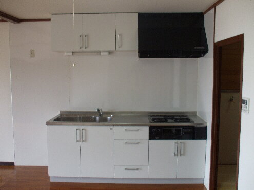 Kitchen. A clean white kitchen