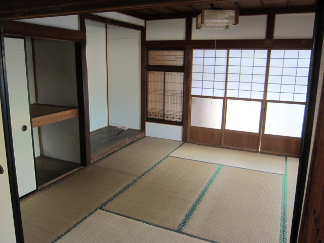 Living and room