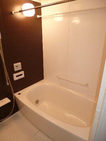 Bathroom. Room (August 2013) Shooting