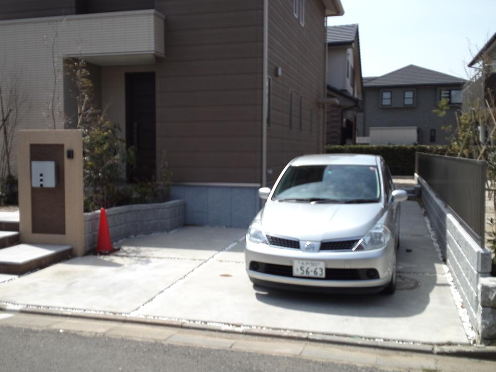 Parking lot. Local (April 2012) shooting