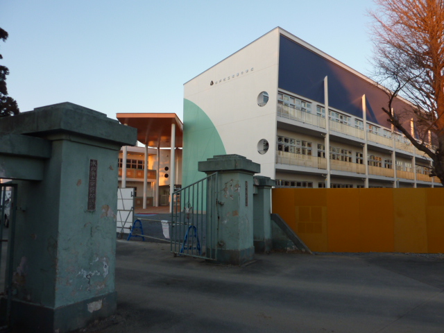 Primary school. 827m until Mito Municipal Tokiwa Elementary School (elementary school)