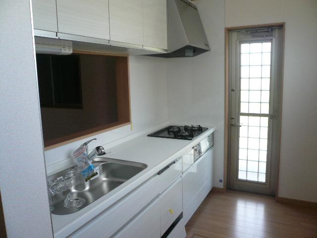 Kitchen. Indoor (September 2013) Shooting