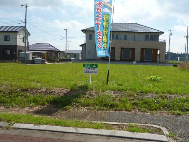 Local land photo. 20-4 section