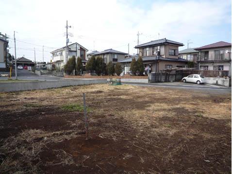 Local land photo. Akatsuka is within Station south exit walk.