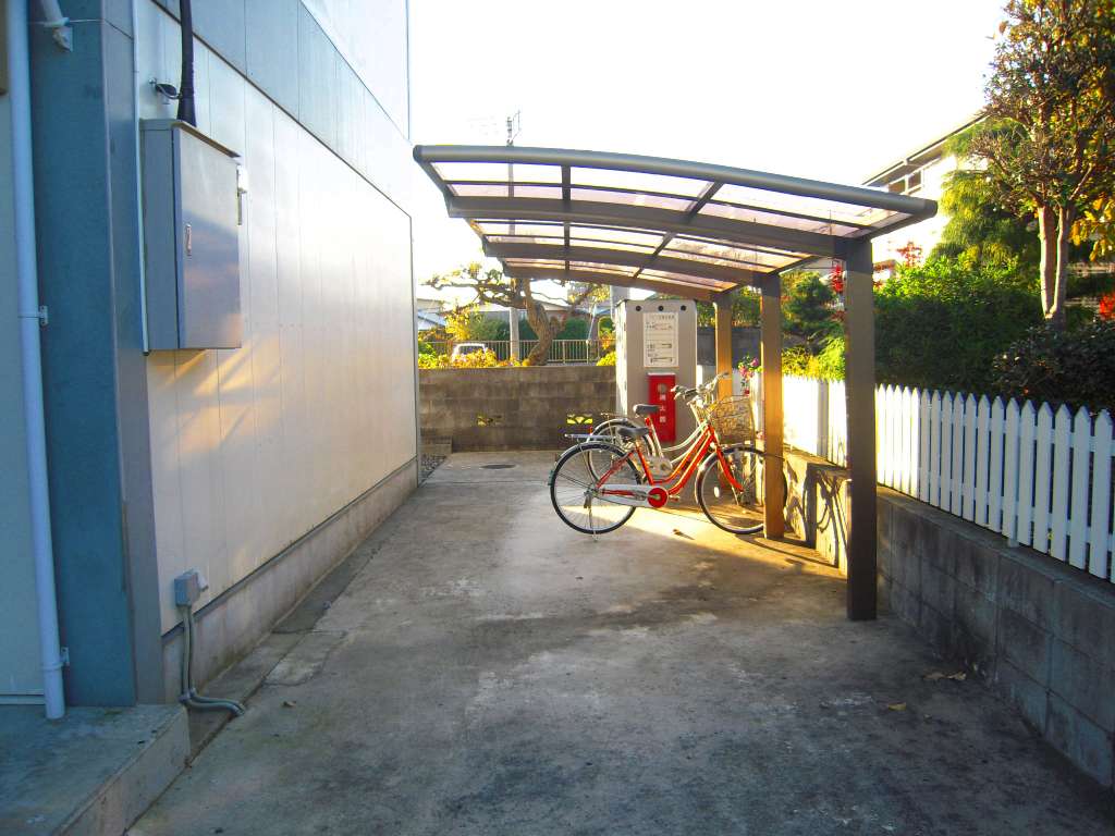 Other common areas. Bicycle-parking space