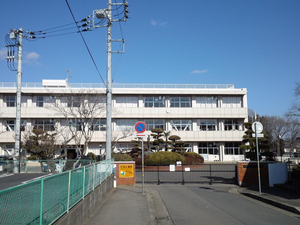 Primary school. Umegaoka until elementary school 100m