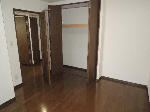 Other room space. It is the state of Western-style! 