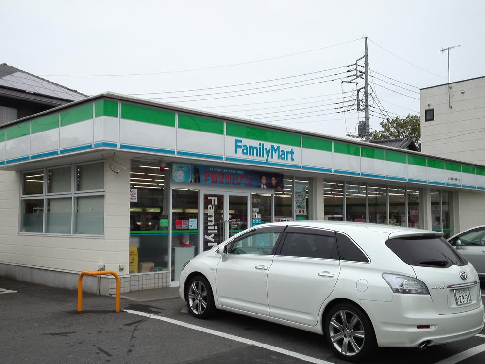 Convenience store. 110m to FamilyMart
