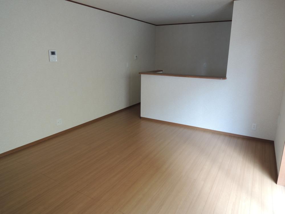 Living. Indoor (10 May 2013) Shooting