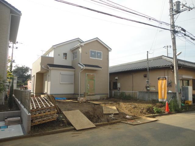 Local appearance photo. Contact us, of course, And other questions or document request is also a big welcome.  [Pitattohausu Kitakashiwa shop] Cordial staff, We will carry out support of looking for your My Home. At any time I am looking forward to hearing from you. 