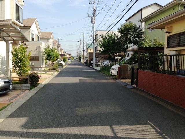 Local photos, including front road. Local (September 2013) Shooting