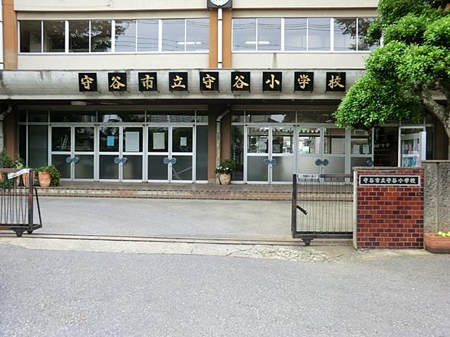 Primary school. Moriya until elementary school 650m