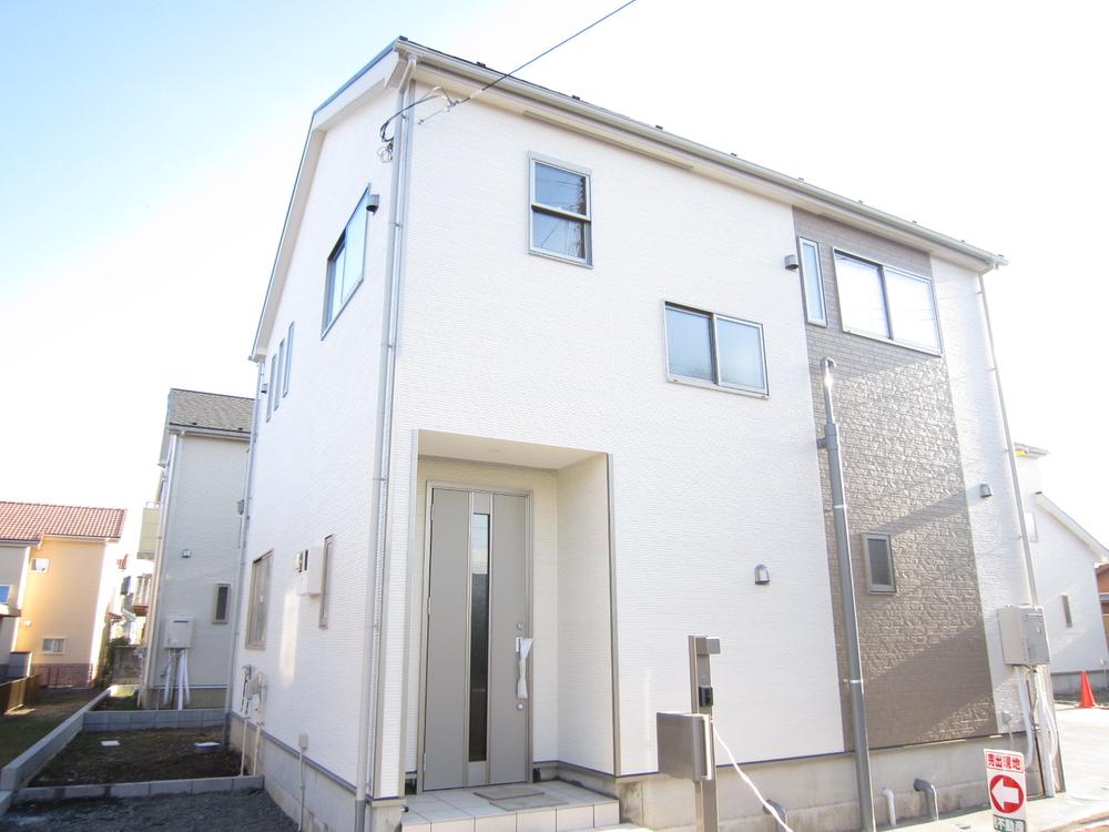 Local appearance photo