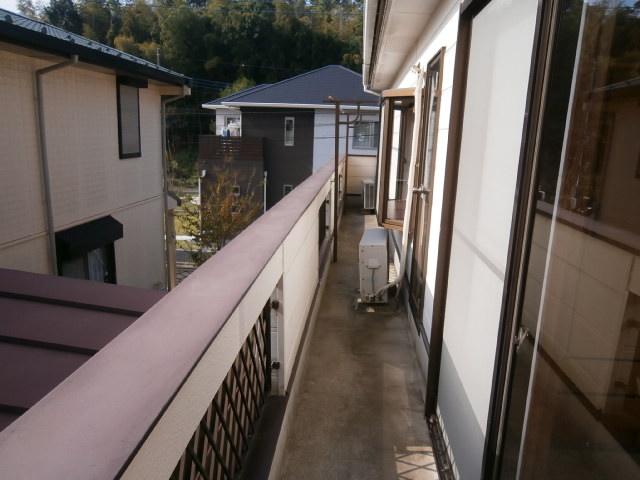 Balcony. The second floor of the rooms are all facing the balcony!