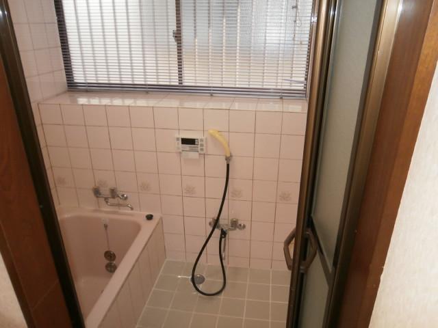 Bathroom. Bright bathroom