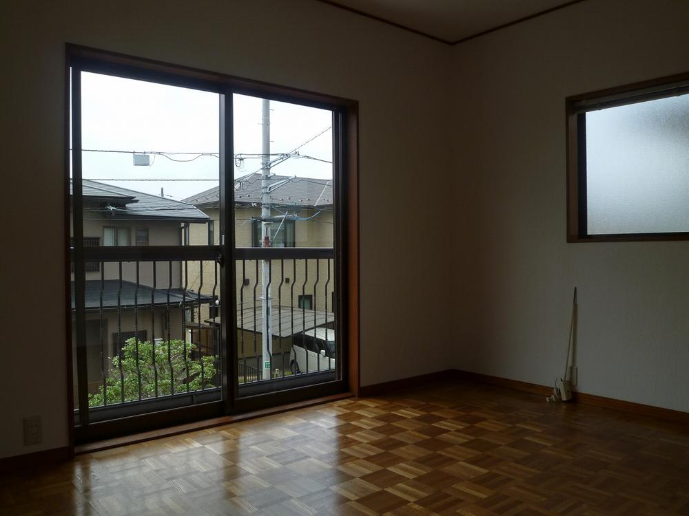 Non-living room. Second floor south Western-style (10 May 2013) Shooting