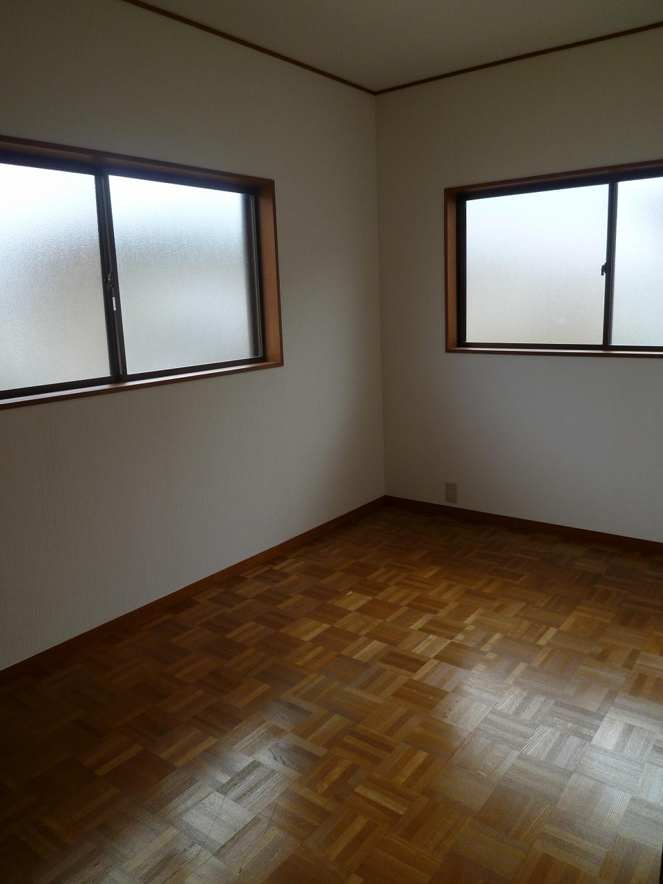 Non-living room. Second floor north side Western-style (10 May 2013) Shooting