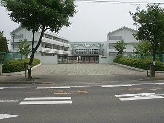 Primary school. Oisawa until elementary school 350m