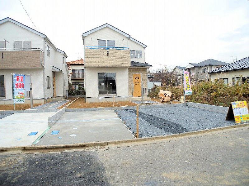 Local appearance photo. Local (13 May 2011) Shooting