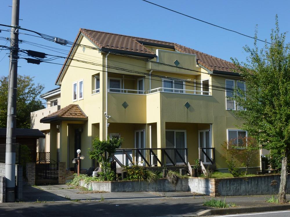 Local appearance photo