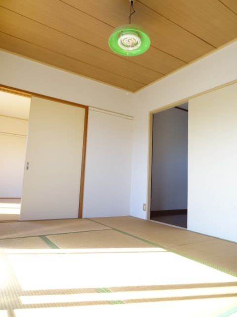 Other room space. Japanese-style room 6 Pledge (air-conditioned)