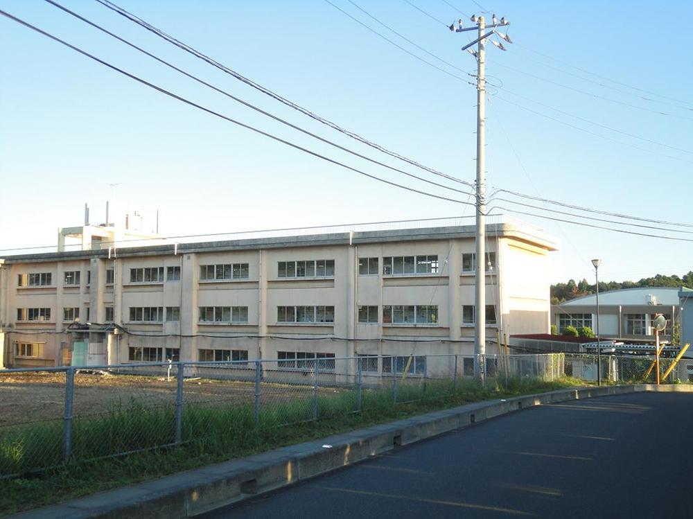Primary school. Nakamaru to elementary school 1850m