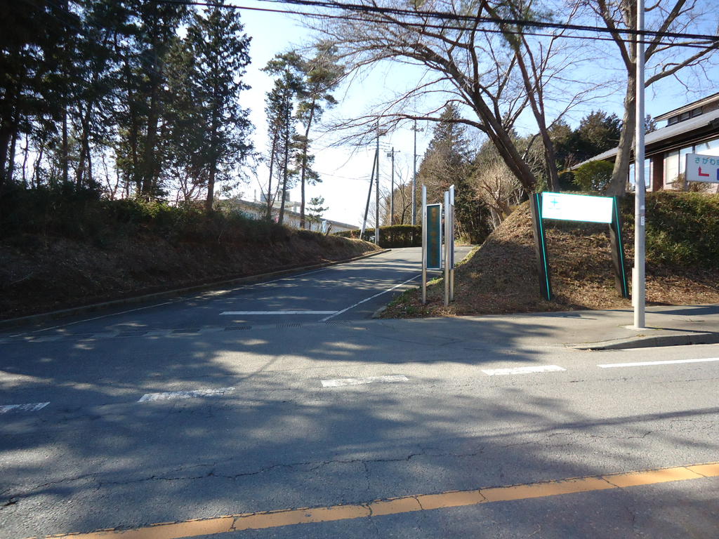 Primary school. 612m until Tokai Sonritsu Nakamaru elementary school (elementary school)