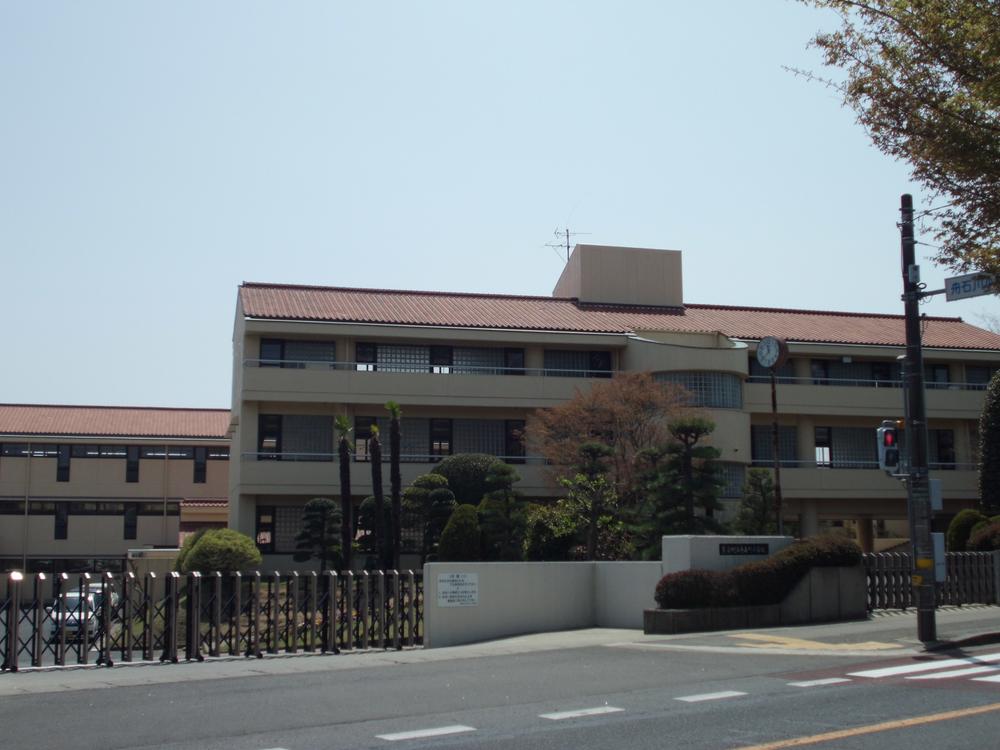 Primary school. 2288m to Tokai-mura stand Funaishikawa elementary school