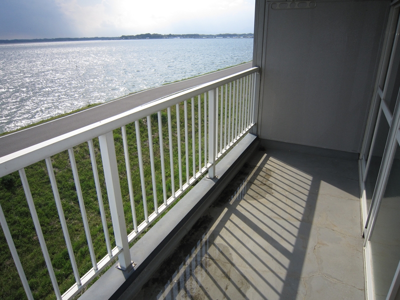 Balcony. Kasumigaura to wide veranda