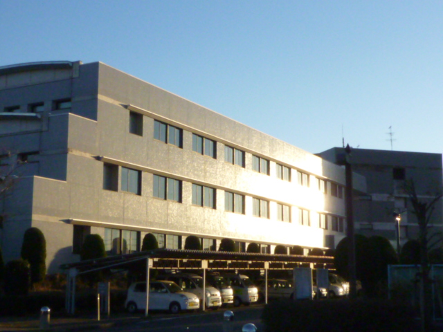 Government office. Fujishiro 2013m until the government office building (government office)