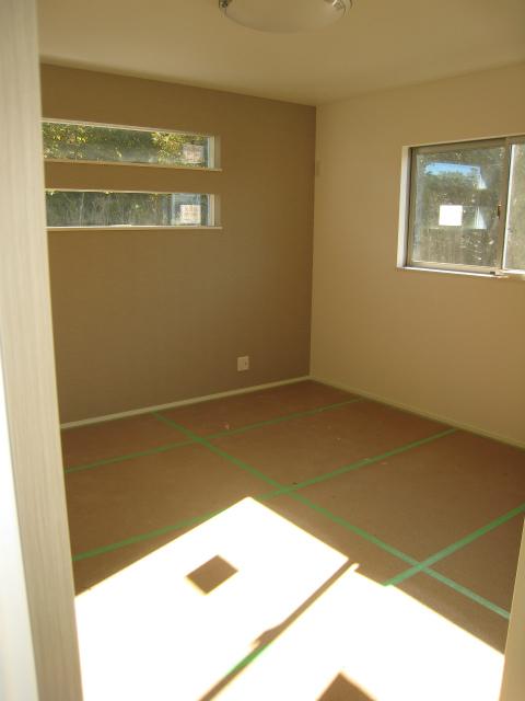 Non-living room. Indoor (11 May 2013) Shooting