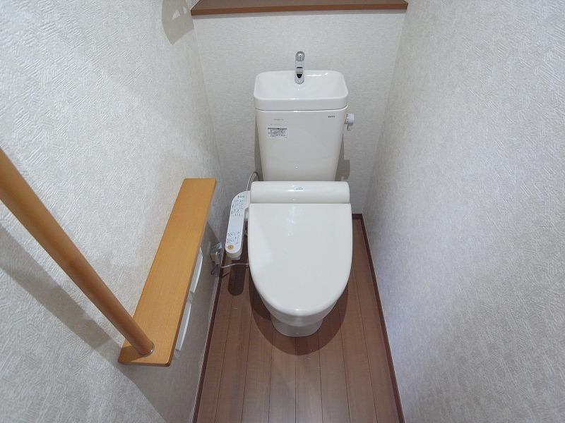 Toilet. 1 ・ Second floor, With warm water washing toilet seat