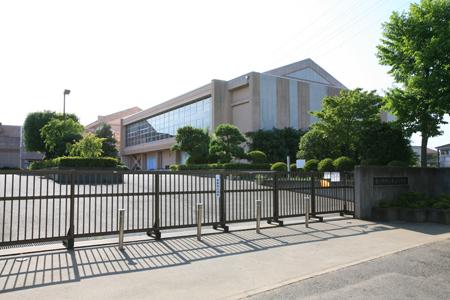 Primary school. Nagayama to elementary school 560m
