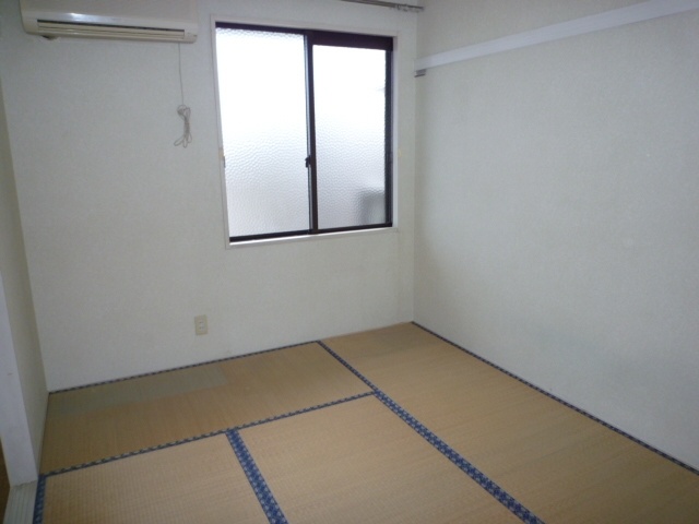 Other room space. Japanese style room