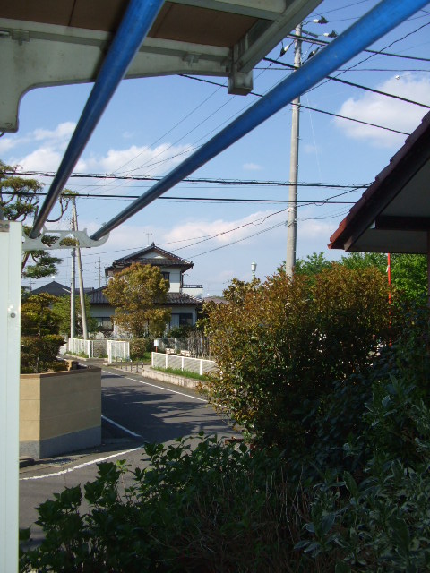 Balcony. Clothesline with two