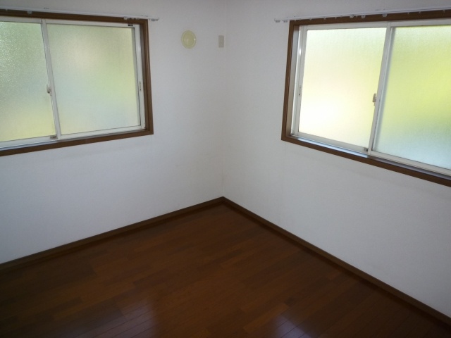 Living and room. Flooring