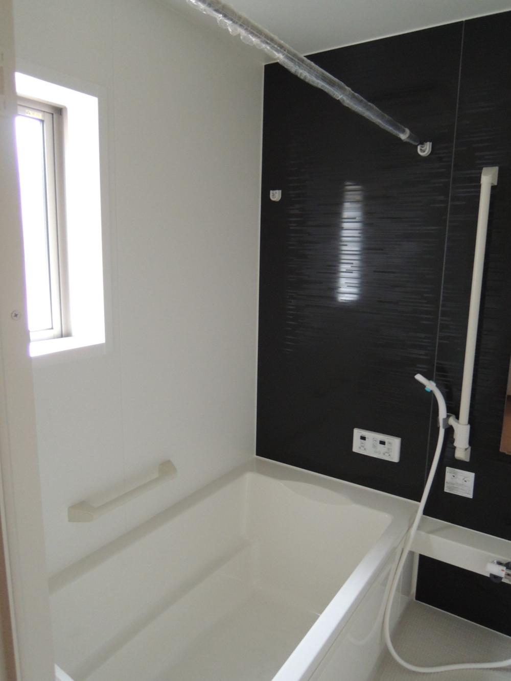 Same specifications photo (bathroom). (1 Building) same specification