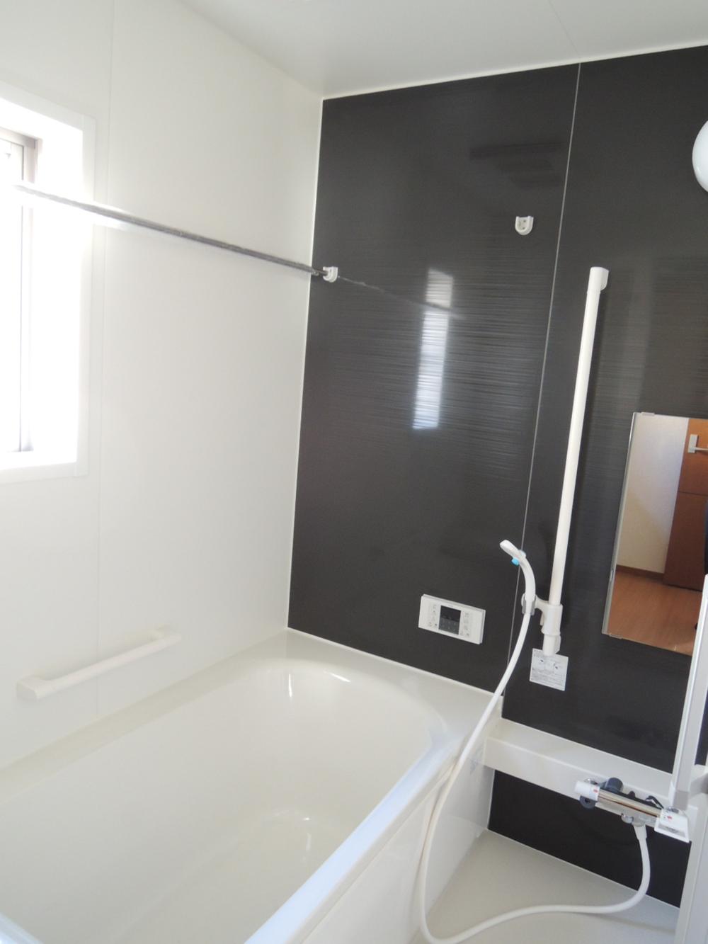 Bathroom. Indoor (November 21, 2013) Shooting