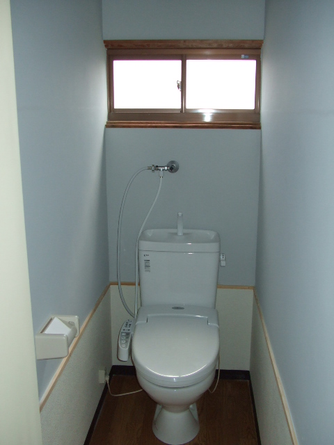 Other Equipment. toilet 1 ・ Both second floor is a warm water washing toilet seat